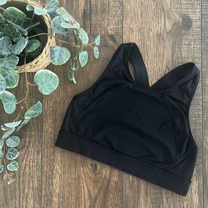 Athleta Y Back Sports Bra in Black